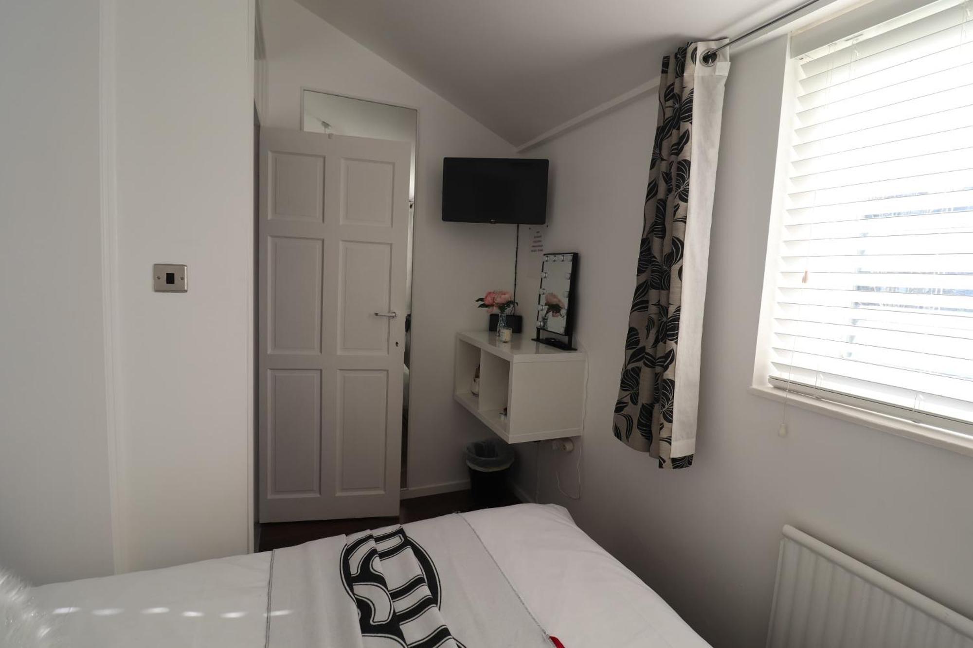 West Dulwich Home 28 Mins To London Victoria Bagian luar foto