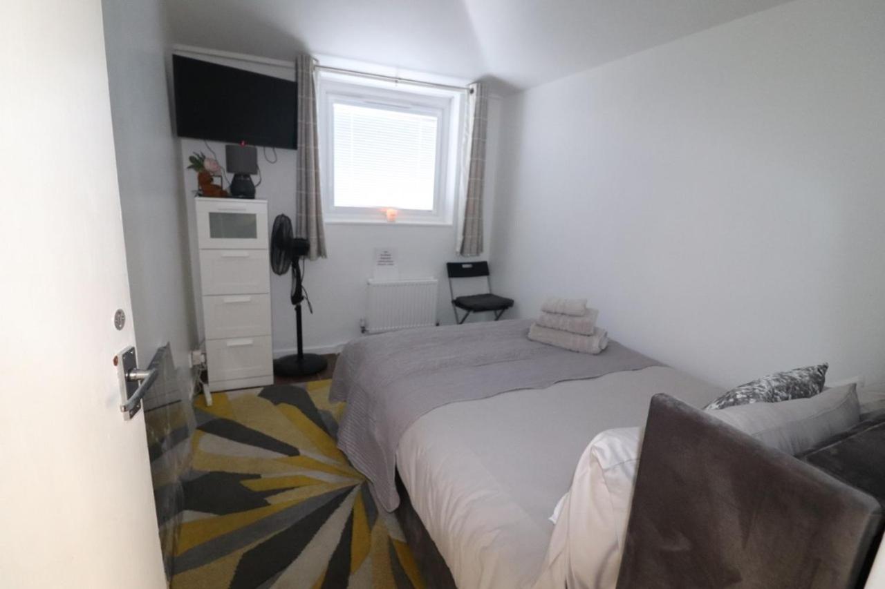 West Dulwich Home 28 Mins To London Victoria Bagian luar foto